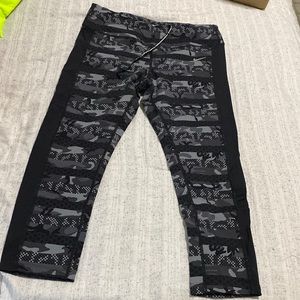 Nike Dri-fit Cropped Running Leggings